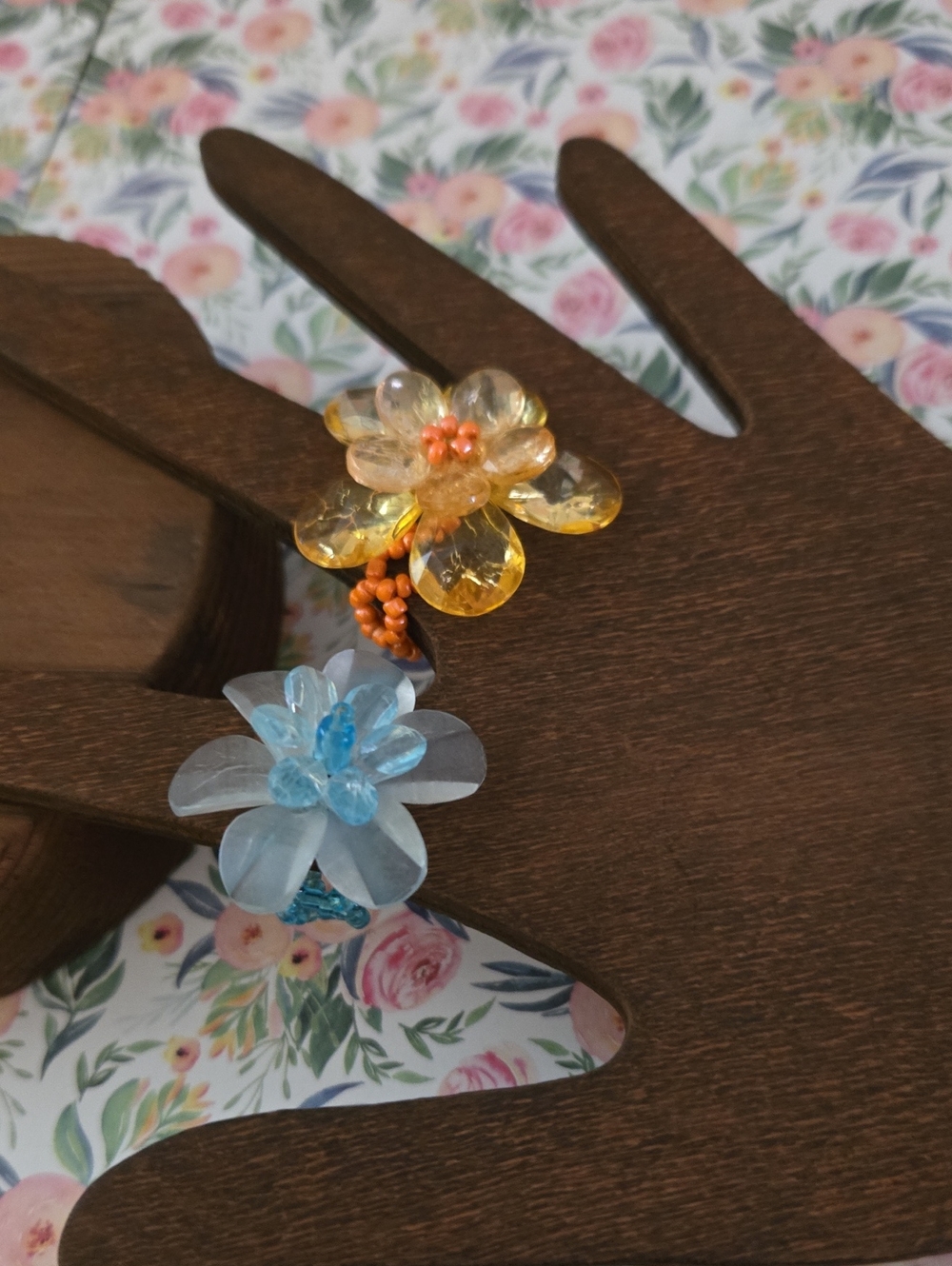 Handmade Resin Flower Ring in Yellow & Light Blue